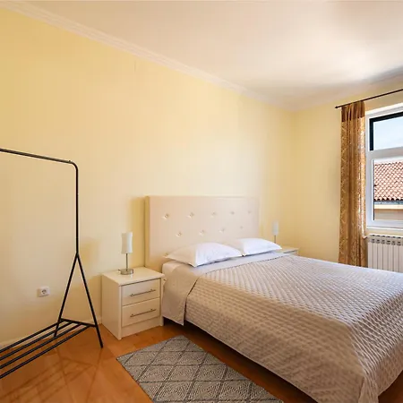 公寓 Lucy Retreat - Center - Near Diocletian's Palace With Jacuzzi 斯普利特