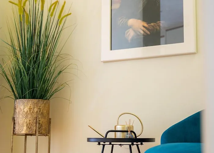 Lucy Retreat - Center - Near Diocletian's Palace With Jacuzzi 公寓