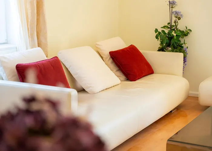 Lucy Retreat - Center - Near Diocletian's Palace With Jacuzzi 公寓