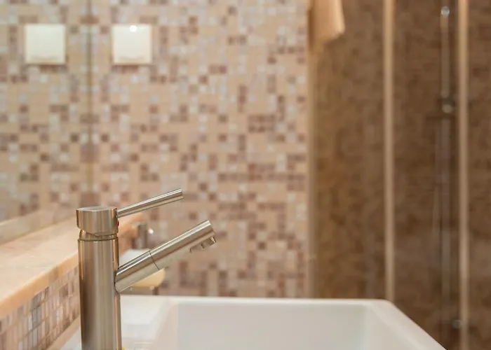 公寓 Lucy Retreat - Center - Near Diocletian's Palace With Jacuzzi 斯普利特