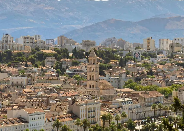 公寓 Lucy Retreat - Center - Near Diocletian's Palace With Jacuzzi *