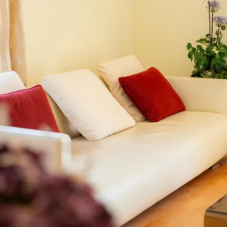 Lucy Retreat - Center - Near Diocletian's Palace With Jacuzzi Апартаменты
