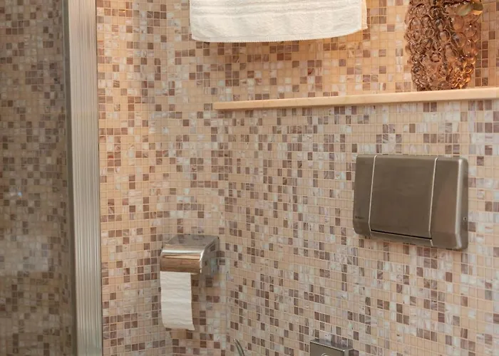 Lucy Retreat - Center - Near Diocletian's Palace With Jacuzzi Διαμέρισμα *